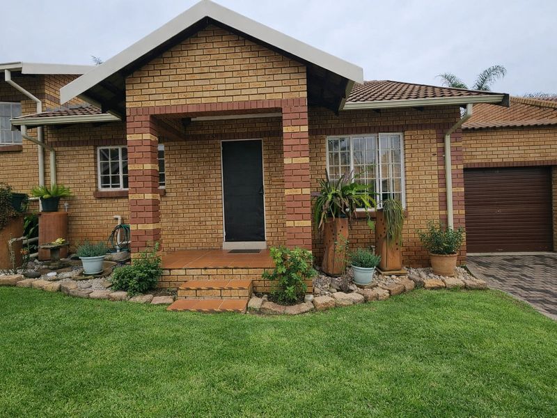 2 Bedroom Townhouse for Sale in Clubview Centurion - Photo 3