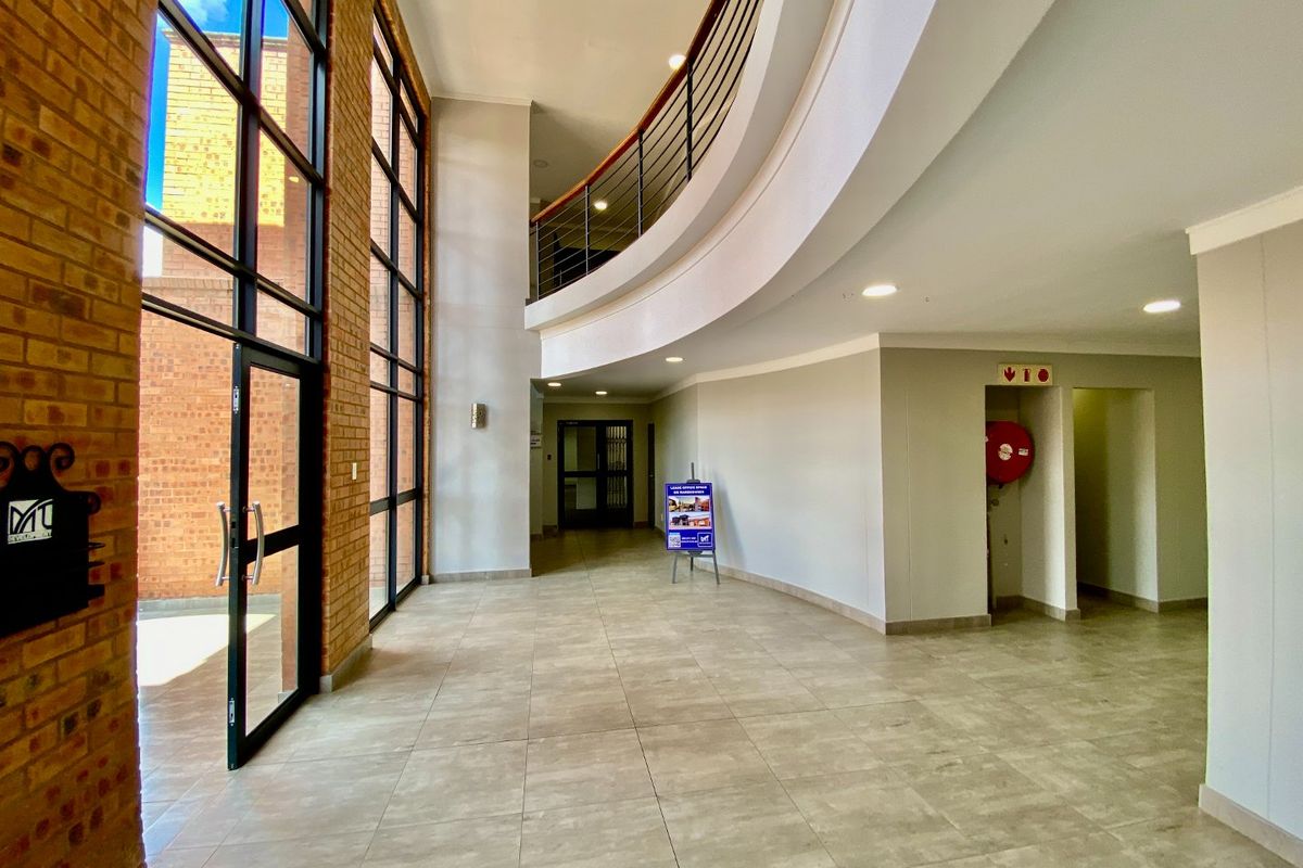 Modern Office Space To Let In Boardwalk - Photo 3