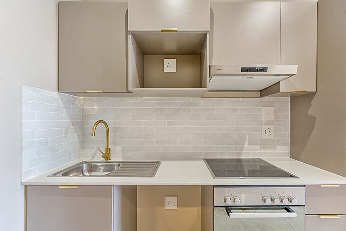 Modern Unfurnished Studio Apartment  - Photo 2