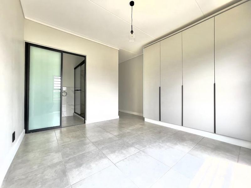 Modern 3-Bedroom Ground Apartment for Rental in Waterfall. - Photo 6