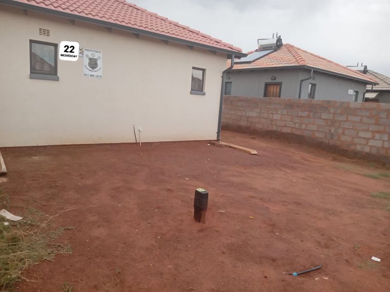 2 Bed House in Protea Glen for Sale - Photo 4