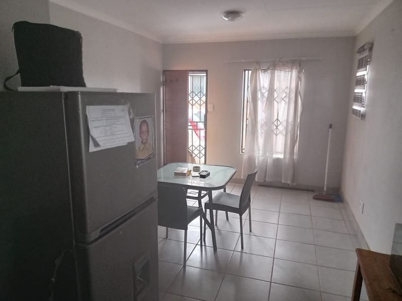 2 Bed House in Protea Glen for Sale - Photo 7
