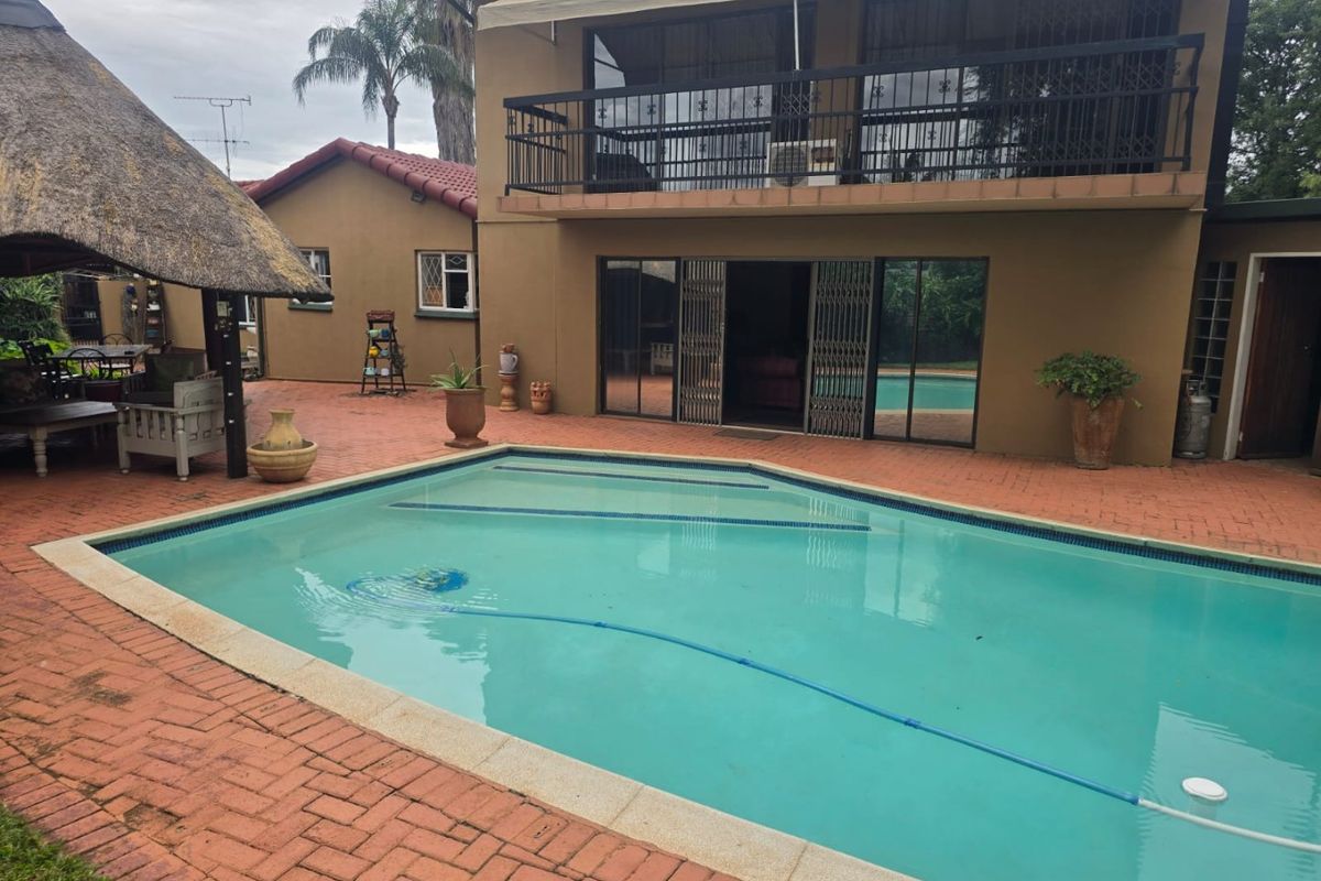 Luxury Family Home With Exceptional Features - Photo 5