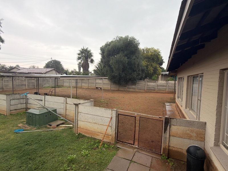 3 Bedroom house For sale in Declercqville - Photo 10