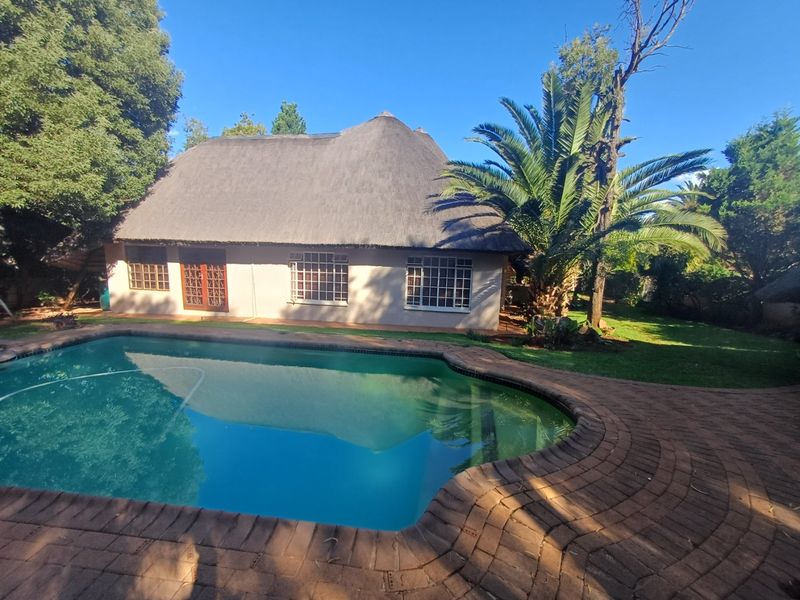 3 Bedroom House for Sale in Doringkruin - Photo 4