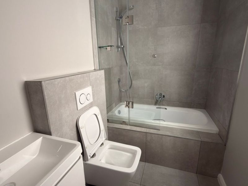 3 Bed House in Avianto Estate for Rent - Photo 6