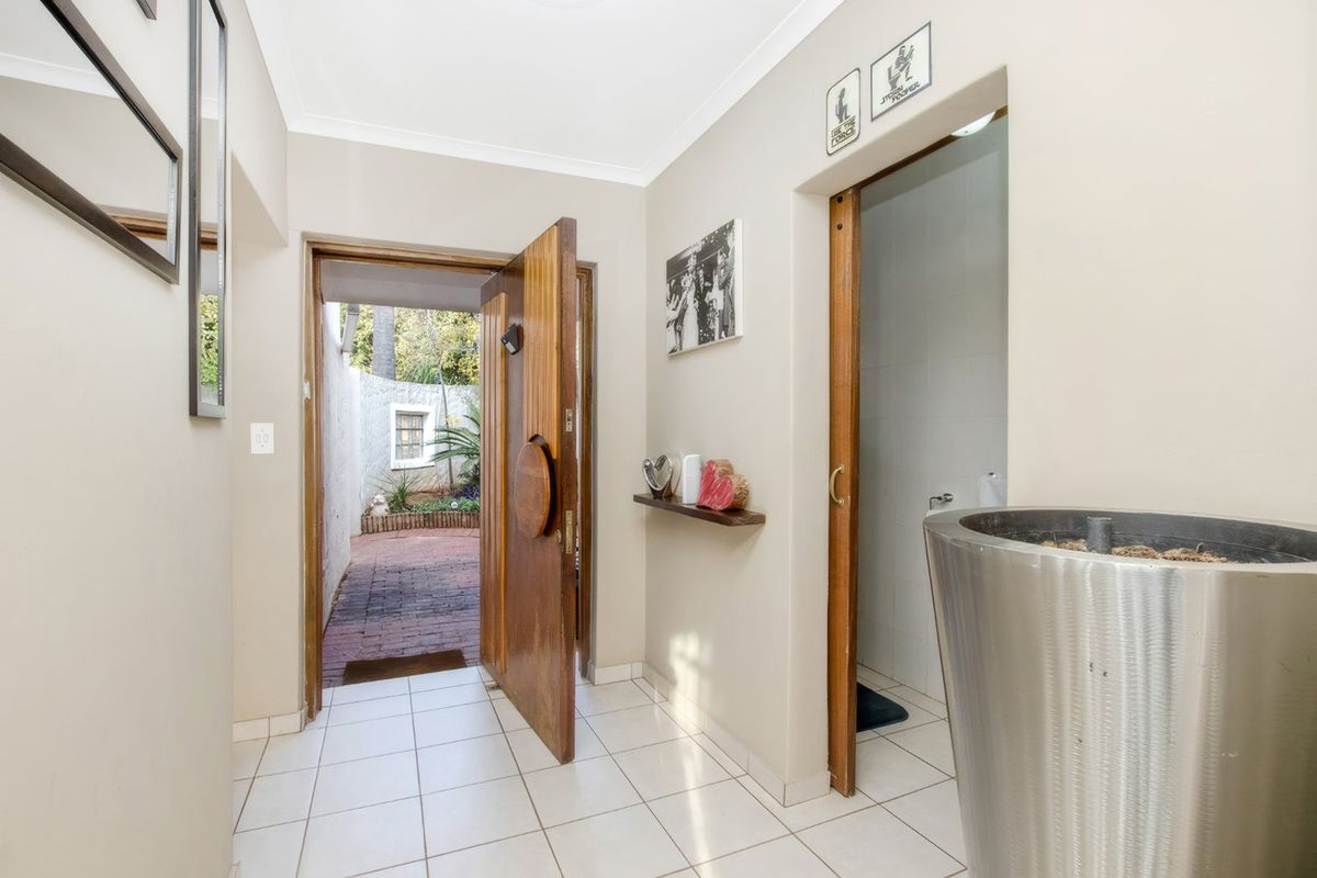 A Home That Lives Easy and Entertains Even Better - Photo 3