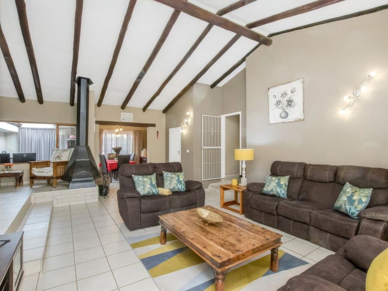 A Home That Lives Easy and Entertains Even Better - Photo 5