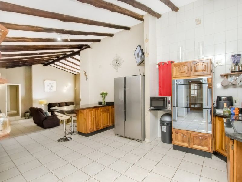 A Home That Lives Easy and Entertains Even Better - Photo 9