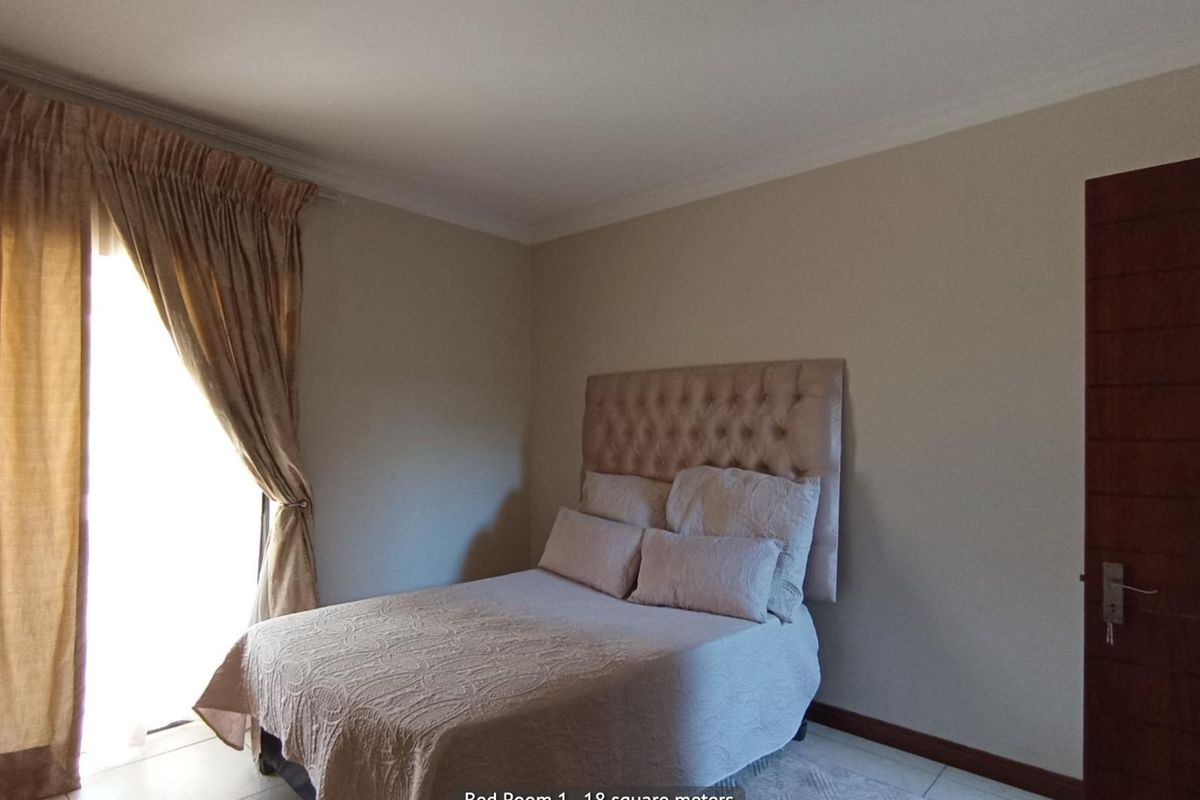 4 Bedroom Double-Storey Home for Sale – Savannah Hills Estate, Midrand - Photo 4