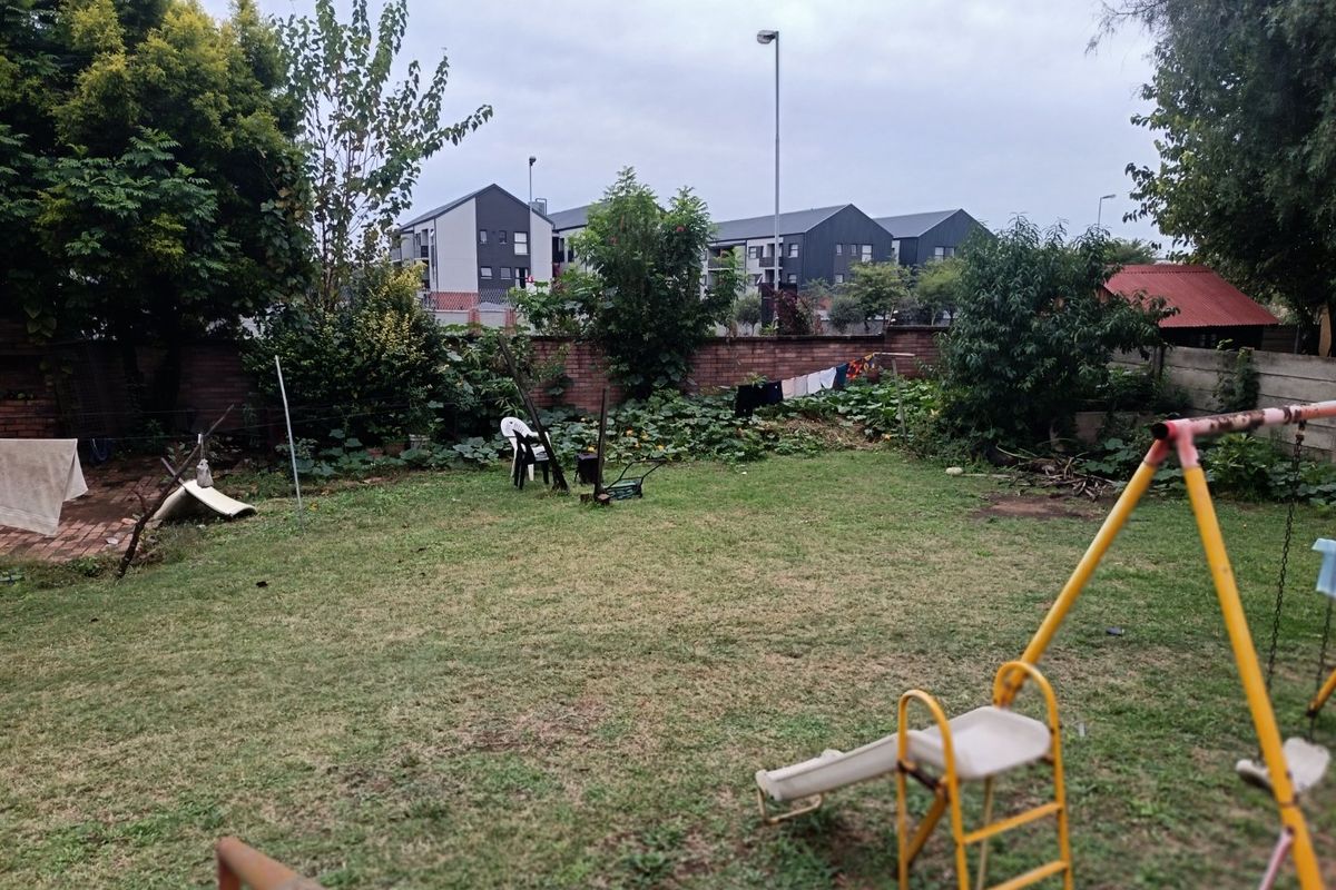 3 Bed House in Noordwyk for Sale - Photo 5