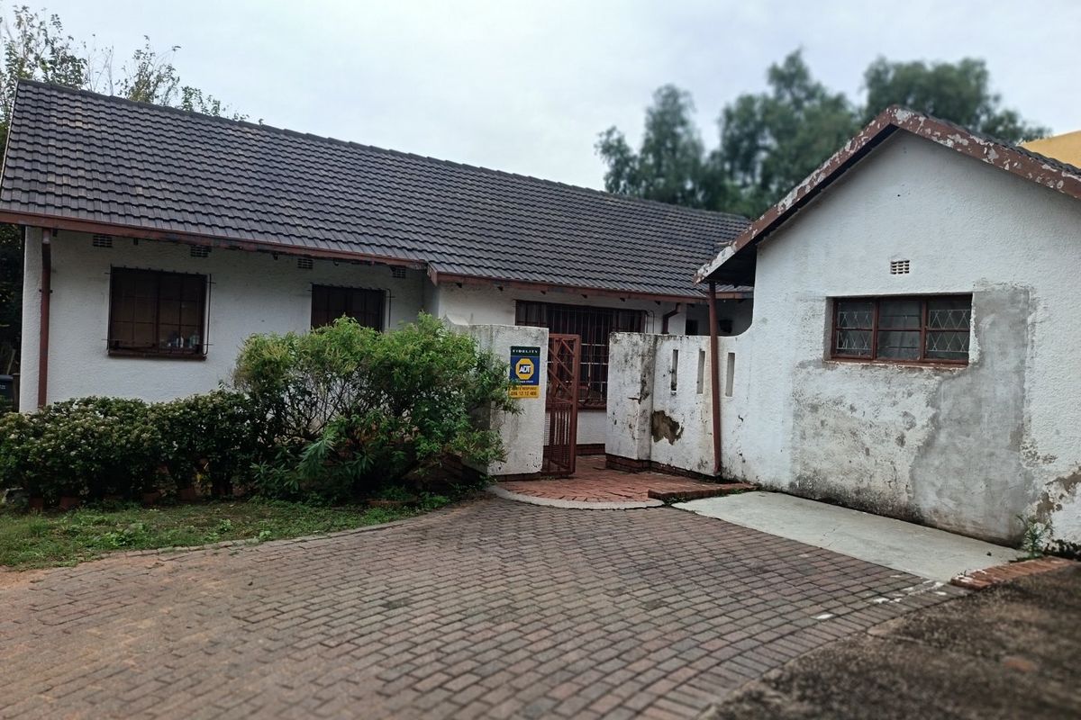 3 Bed House in Noordwyk for Sale - Photo 2