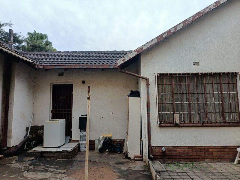 3 Bed House in Noordwyk for Sale - Photo 3