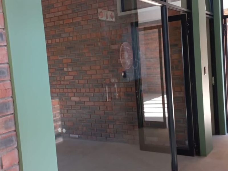 Centrally Located Office with Solar and private Bathroom - Photo 4