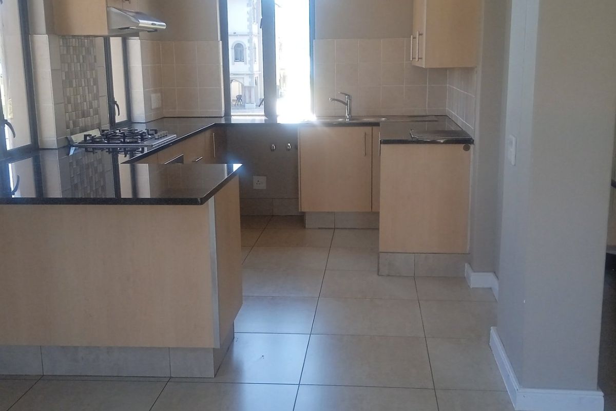 Immaculate 3 bedroom home for sale - Ifafi - Photo 3