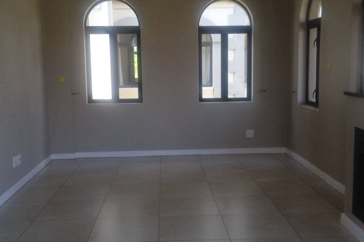 Immaculate 3 bedroom home for sale - Ifafi - Photo 4