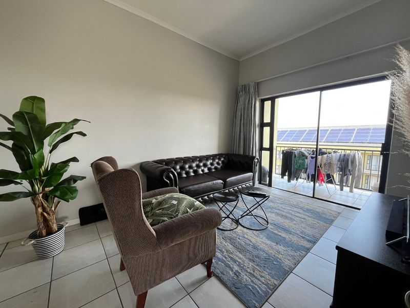 2 Bedroom Apartment to Rent  - Photo 7