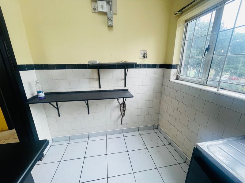 1,5 bedroom flat to rent in Glenwood - Photo 7