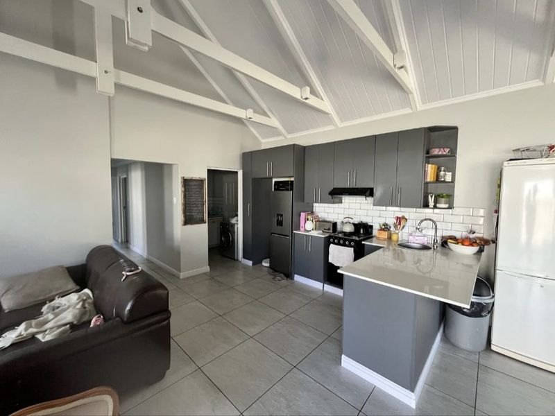 Blue Mountain Village family home I George - Photo 6