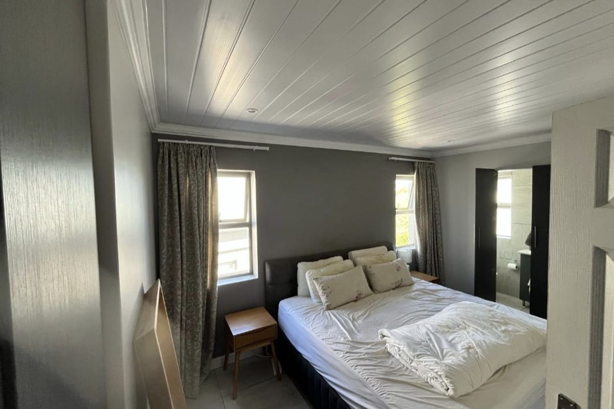 Blue Mountain Village family home I George - Photo 2