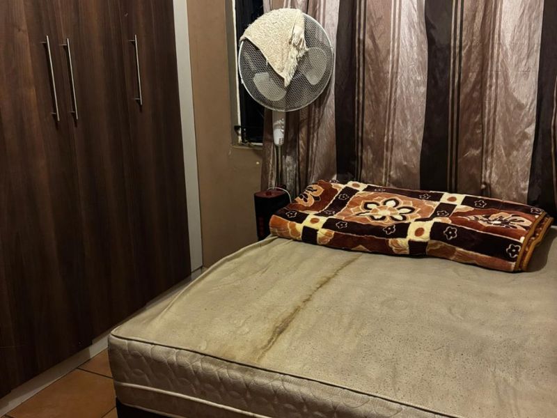 Charming 2 Bed Home in Witbank, Carport Appeal - Photo 6