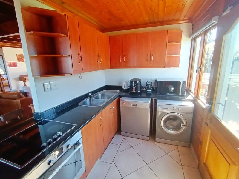 Beachfront holiday home selling at a steal! - Photo 10