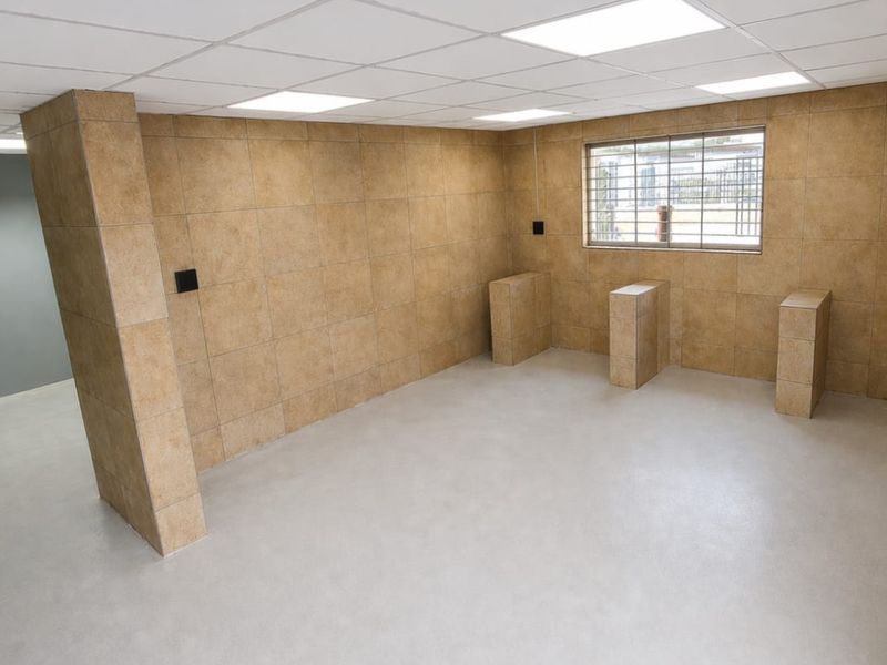 Commercial Space to Let - Photo 3