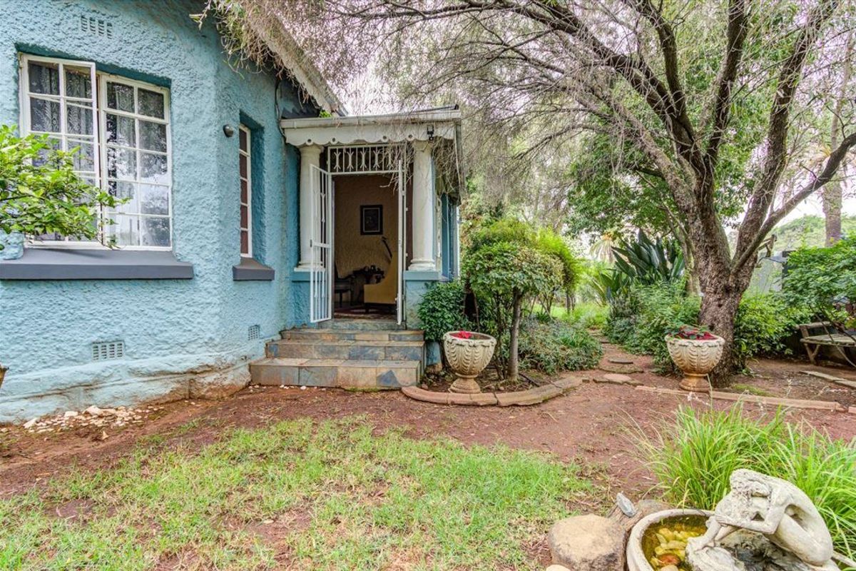 Generous Family Home with Added Income Potential - Photo 2