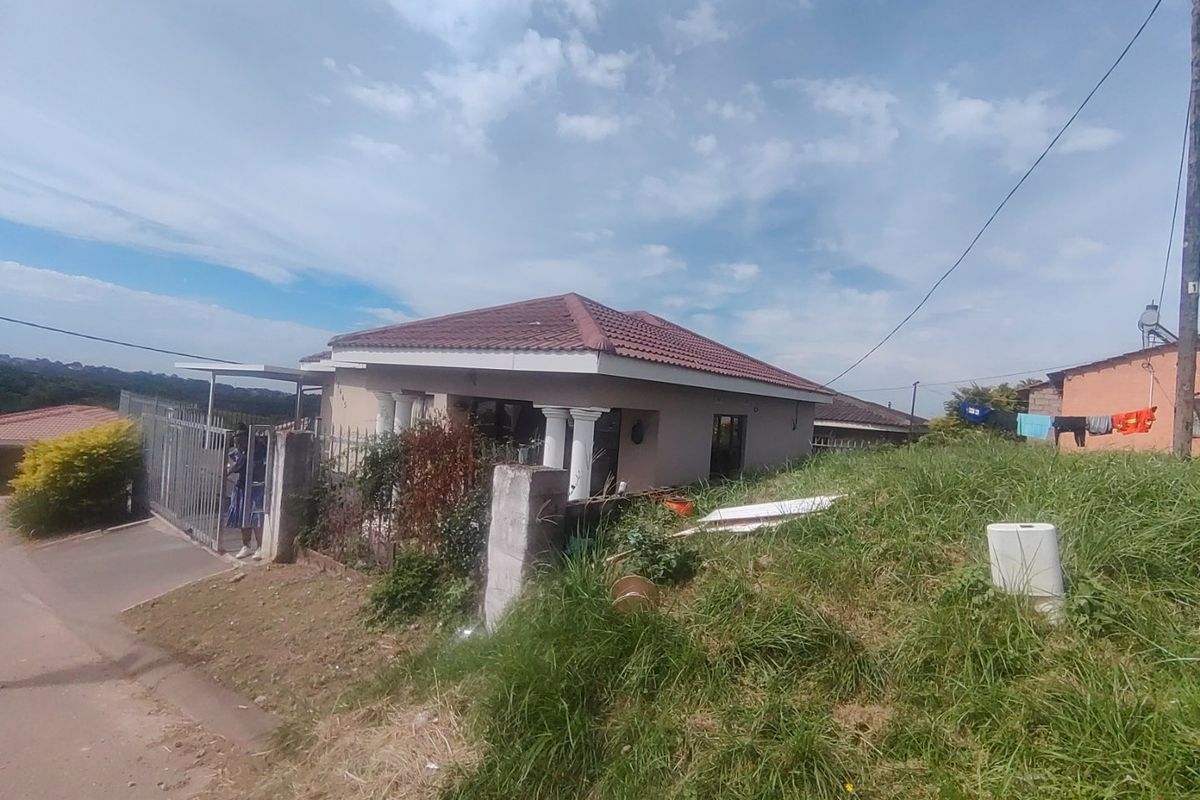 3 bedroom house in Savannah Park  - Photo 3