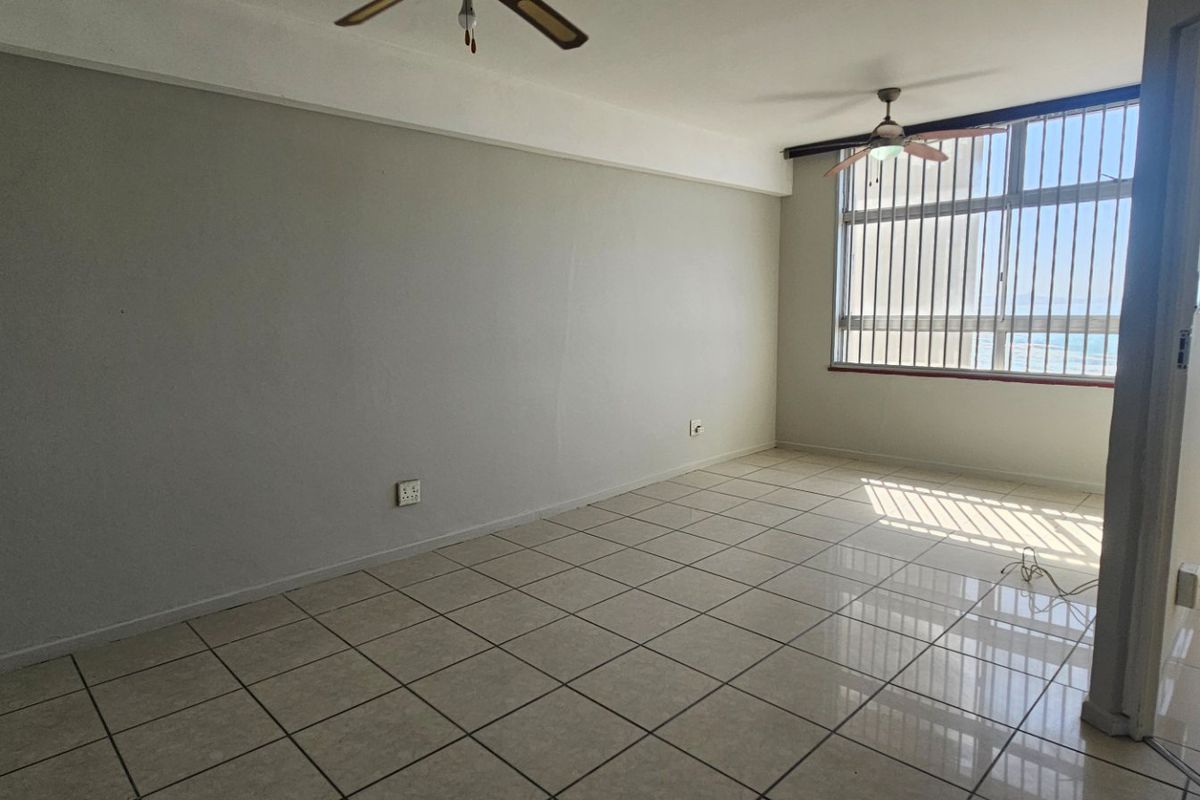 Frontline Apartment | North beach - Photo 4