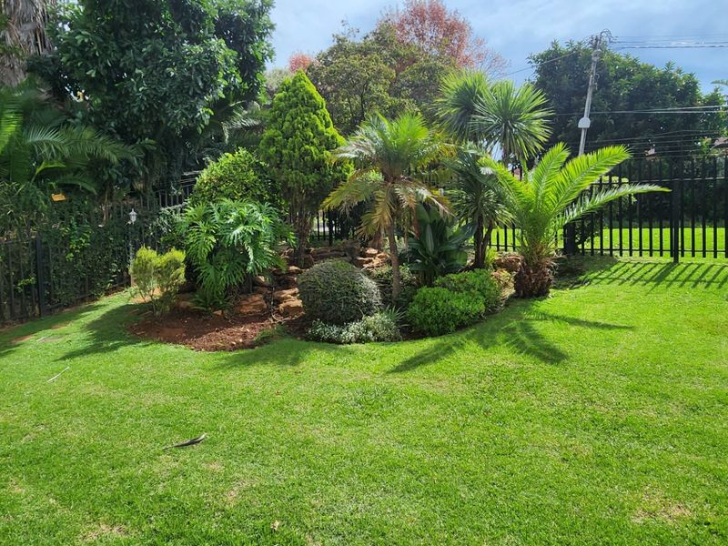 6-Bedroom Versatile Executive Home - Photo 6