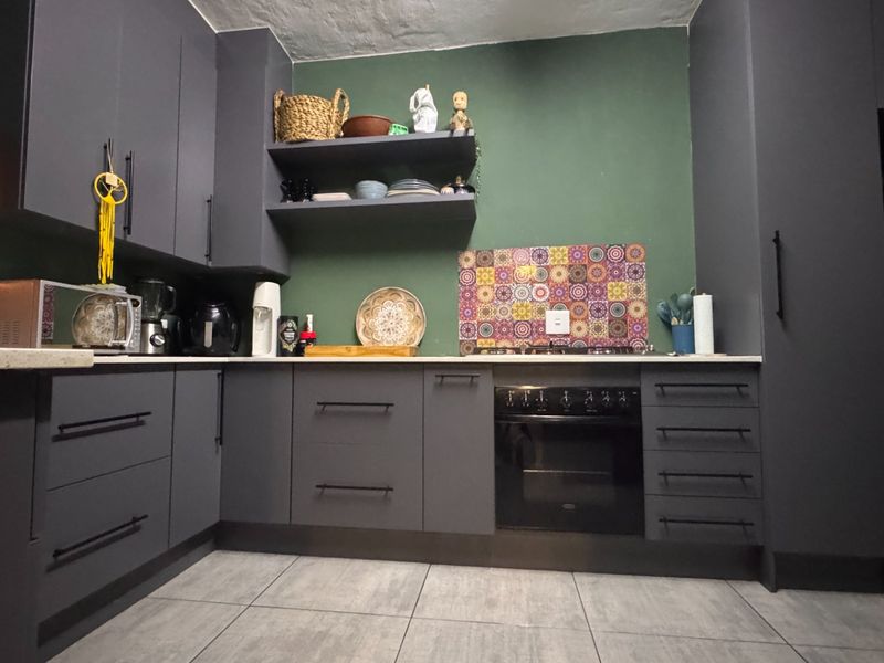 Perfectly Positioned Duplex Living in Three Rivers Proper - Photo 2