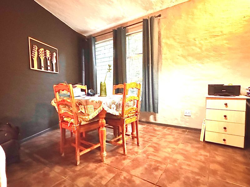 Perfectly Positioned Duplex Living in Three Rivers Proper - Photo 6
