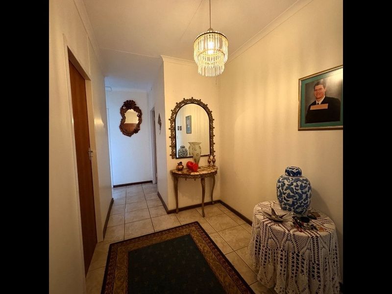 Spacious family home with endless potential in sought-after Flimieda!  - Photo 9