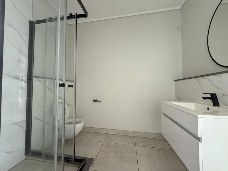 2 bed 2 bath apartment for rent - Photo 8