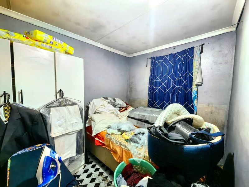 House for SALE - Photo 9