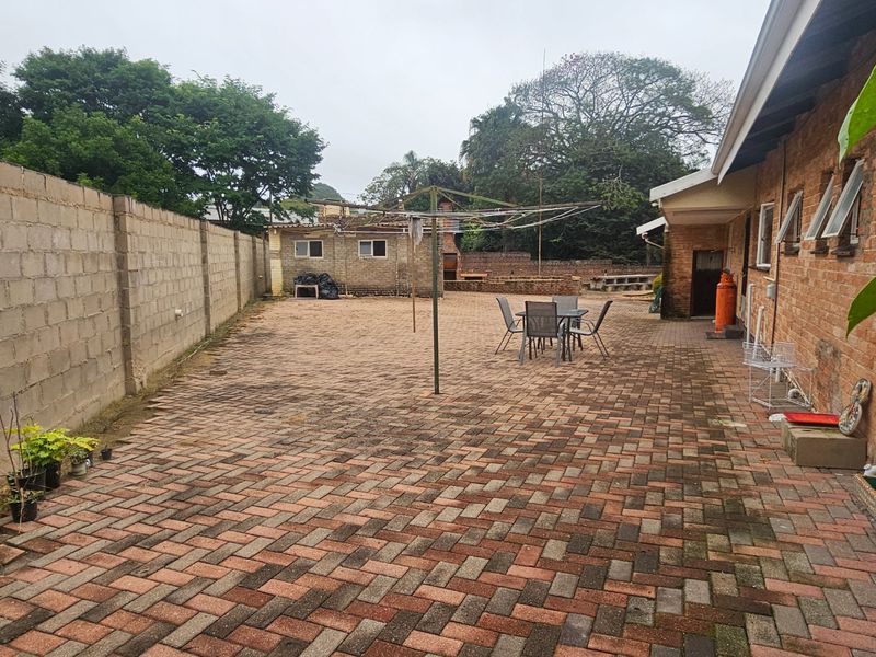 A Wonderful Opportunity For  Doer Up, Prime Lication, Family Entertainment Home - Photo 7