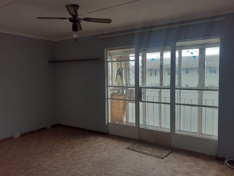 3 bedroom apartment for sale in Algoa Park - Photo 5