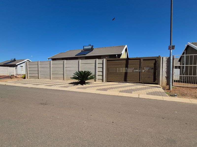 Secure Alberton Home in Sky City Living - Photo 5