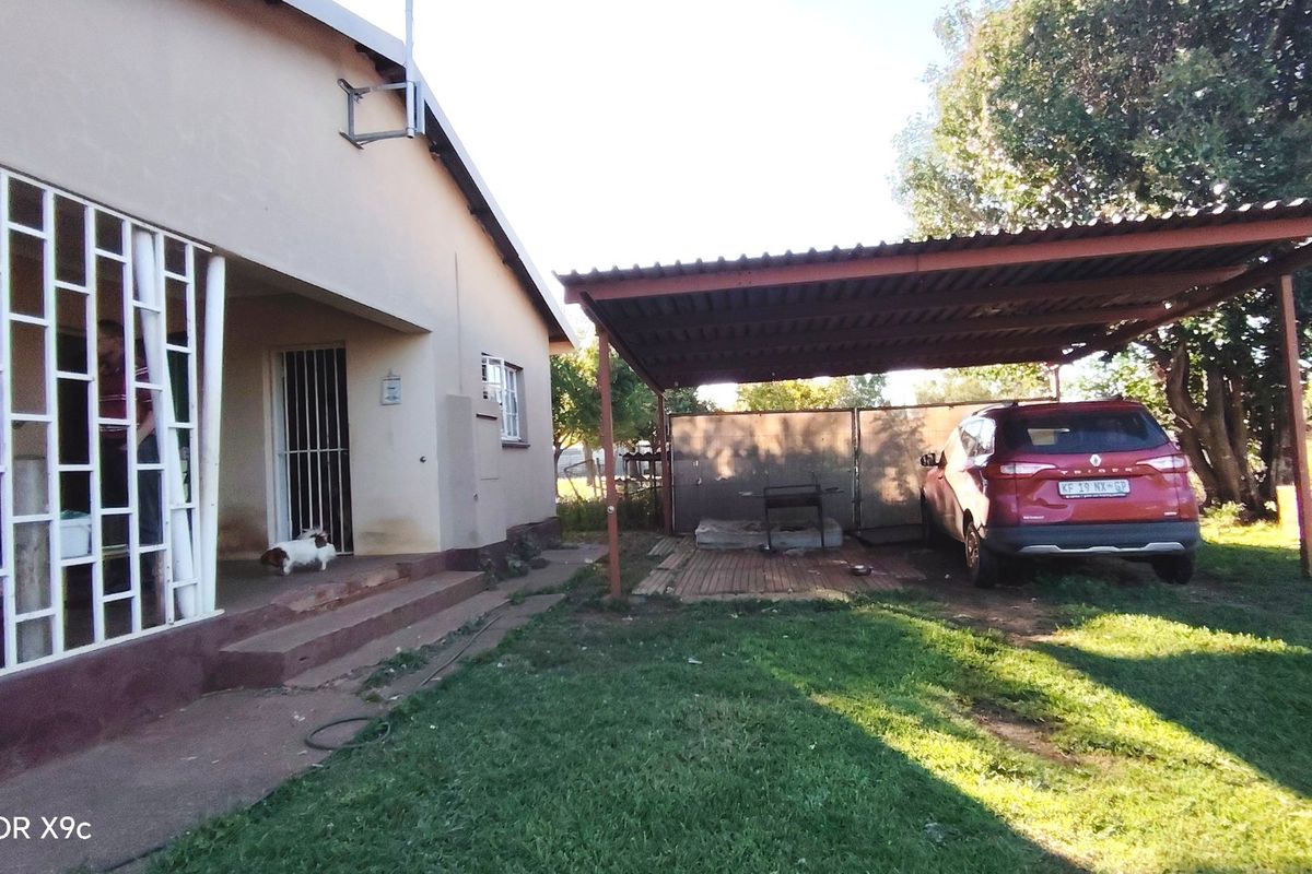 Exceptional Riverside Smallholding with Endless Business Potential in Meyerton - Photo 4