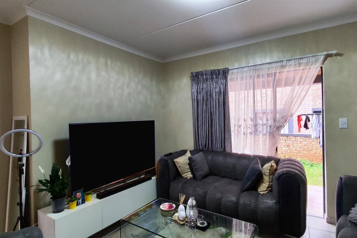 Modern Ground Floor Living in Clover Ridge, Cloverdene - Photo 5