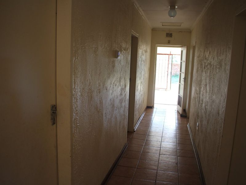 3 Bedroom House - Photo 7