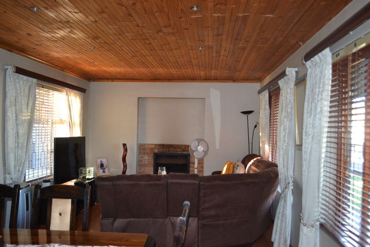 THE INVESTORS GOLDMINE - Photo 2