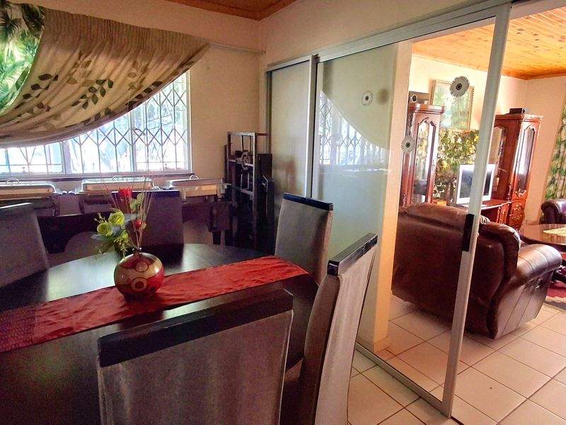 3-Bedroom Family Home for Sale in Sasolburg – Walking Distance to Schools & Town - Photo 3