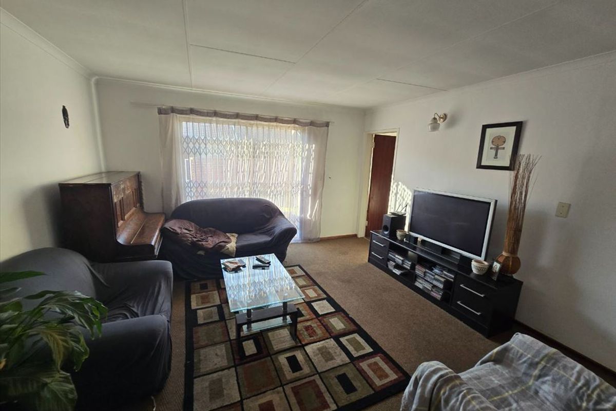 Compact and Functional Home Design - Photo 2