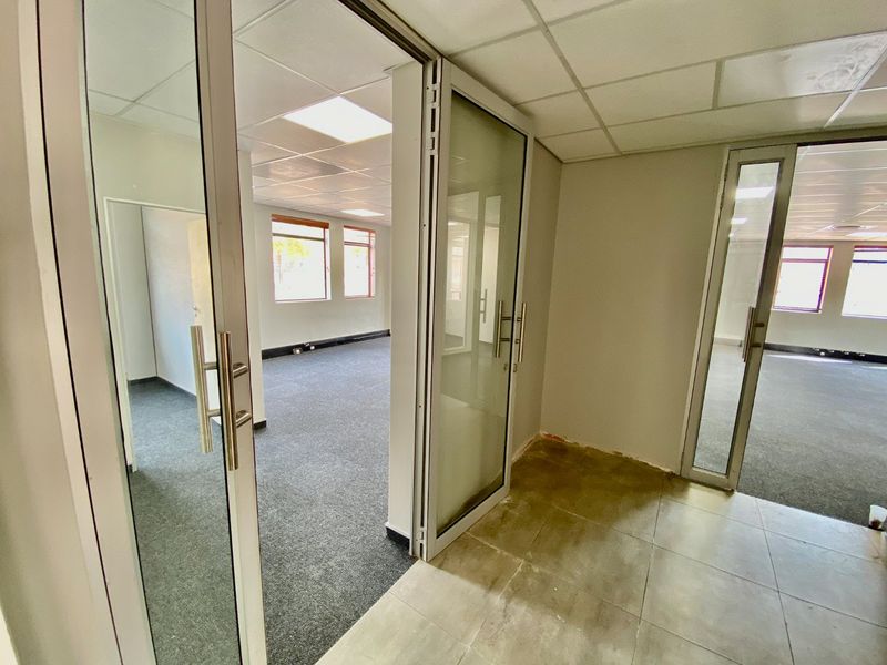 Modern Office Space To Let In Boardwalk - Photo 3