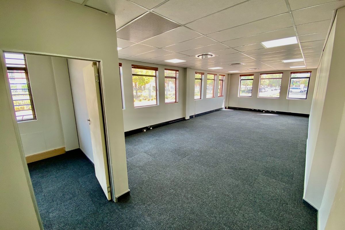 Modern Office Space To Let In Boardwalk - Photo 4
