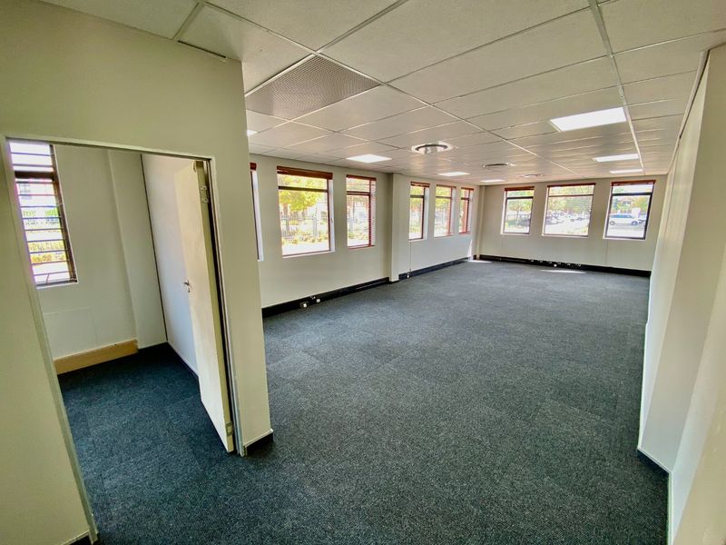 Modern Office Space To Let In Boardwalk - Photo 4