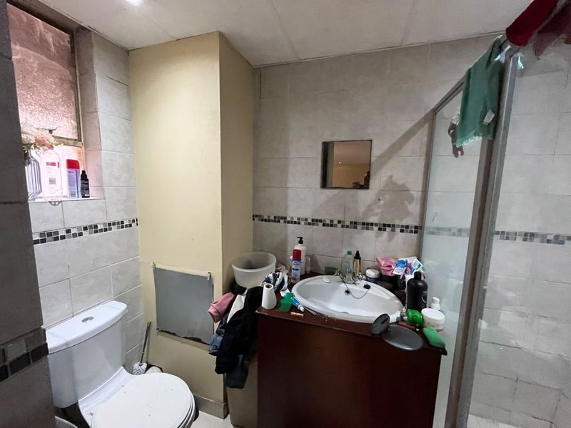 Bachelor Flat for Sale in Pretoria Central - Photo 2