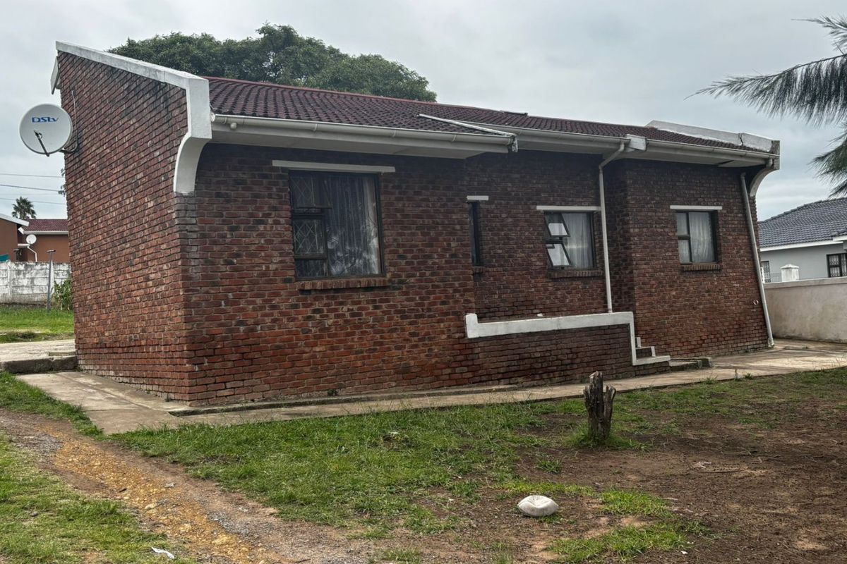 3 bedroom house for  sale in Amatola view - Photo 4
